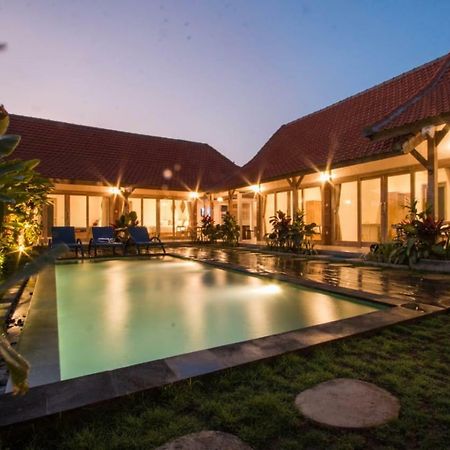 Devan Guest House Canggu Экстерьер фото