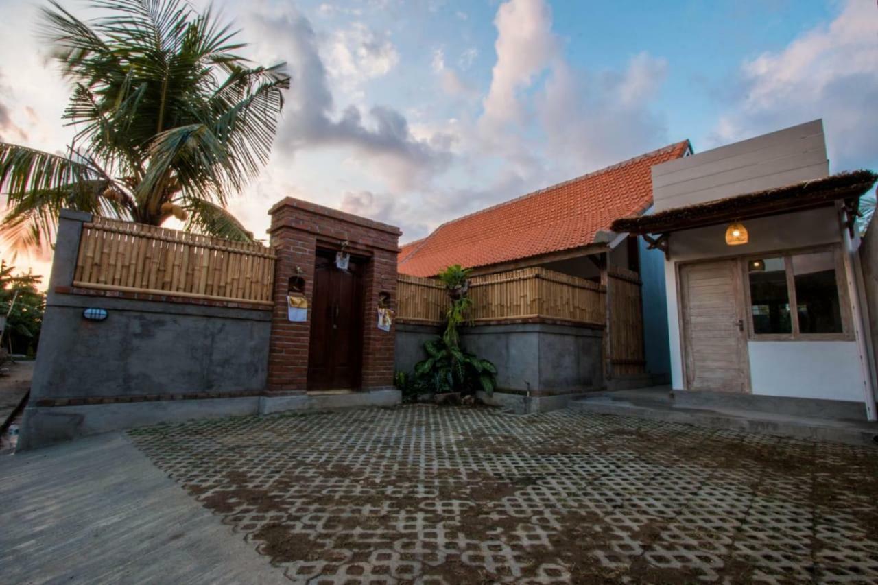 Devan Guest House Canggu Экстерьер фото